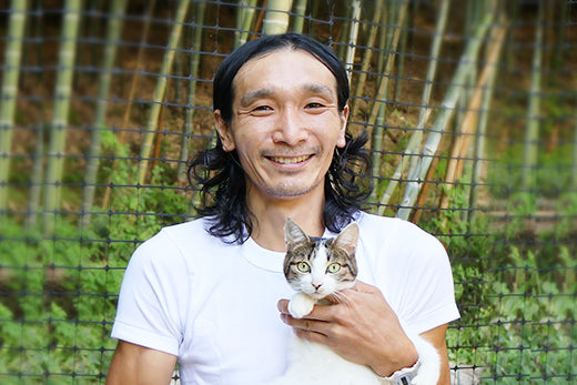 【テーブルに猫〜わたしの吾が猫記録帖〜】 第2回インタビュー記事が公開!