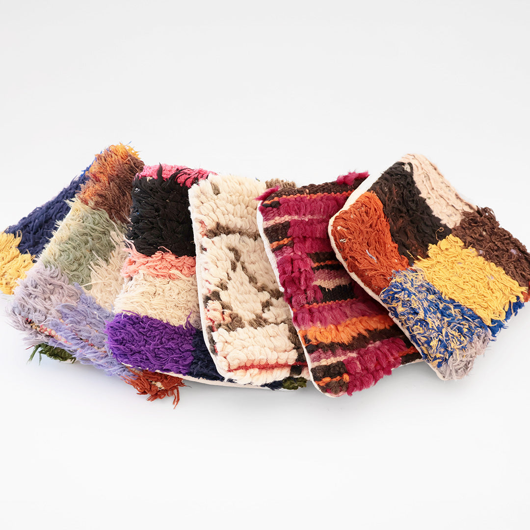 色やデザインはすべてひとつひとつ異なります