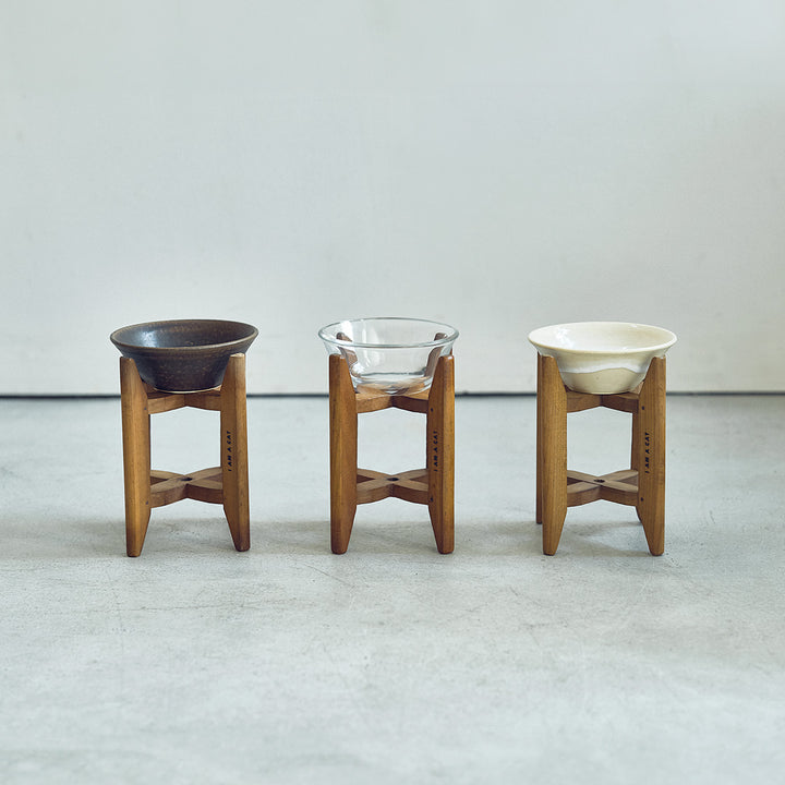 金沢のごはんのうつわとヴィンテージ糸巻き(黒瀬戸)