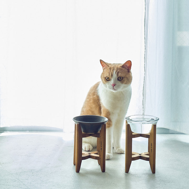 金沢のごはんのうつわとヴィンテージ糸巻き(黒瀬戸)