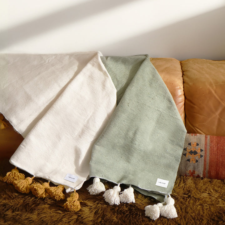 モロッコ キャットサイズポンポンブランケット